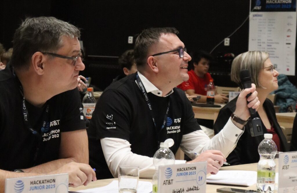 Hackathon Junior 2025 - Střední škola informatiky, poštovnictví a finančnictví Brno