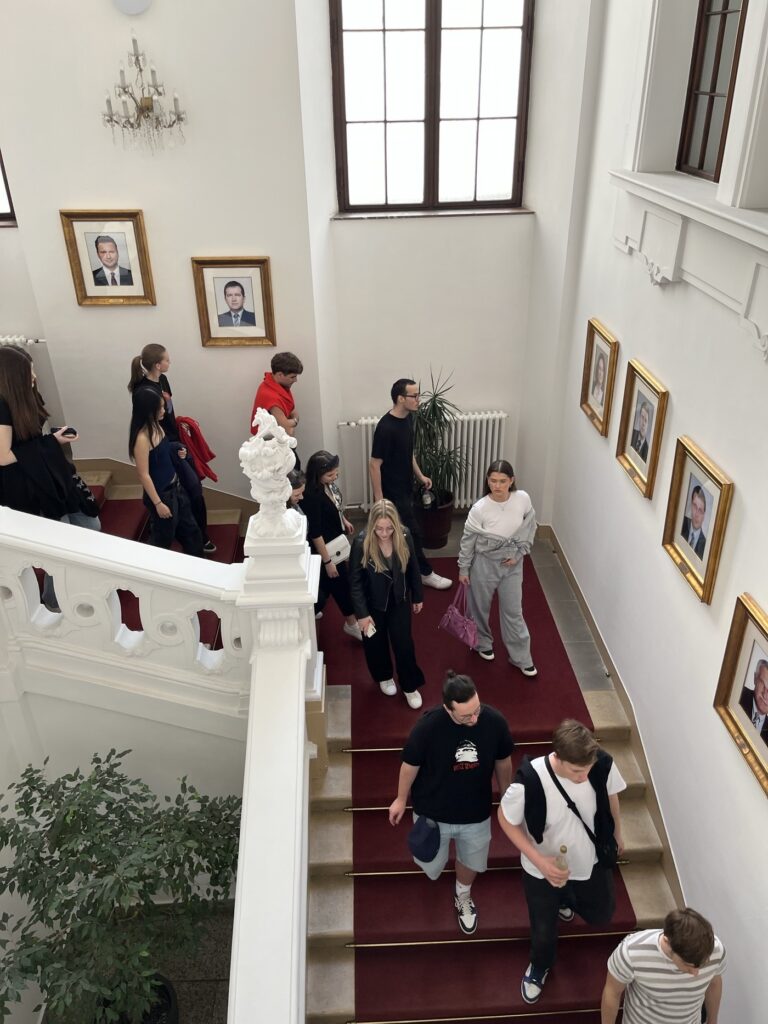 Exkurze třídy BP3B v Praze - Střední škola informatiky, poštovnictví a finančnictví Brno