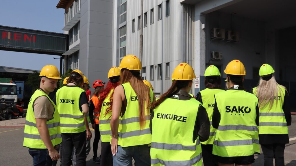 Návštěva spalovny Sako v Brně - Střední škola informatiky, poštovnictví a finančnictví Brno