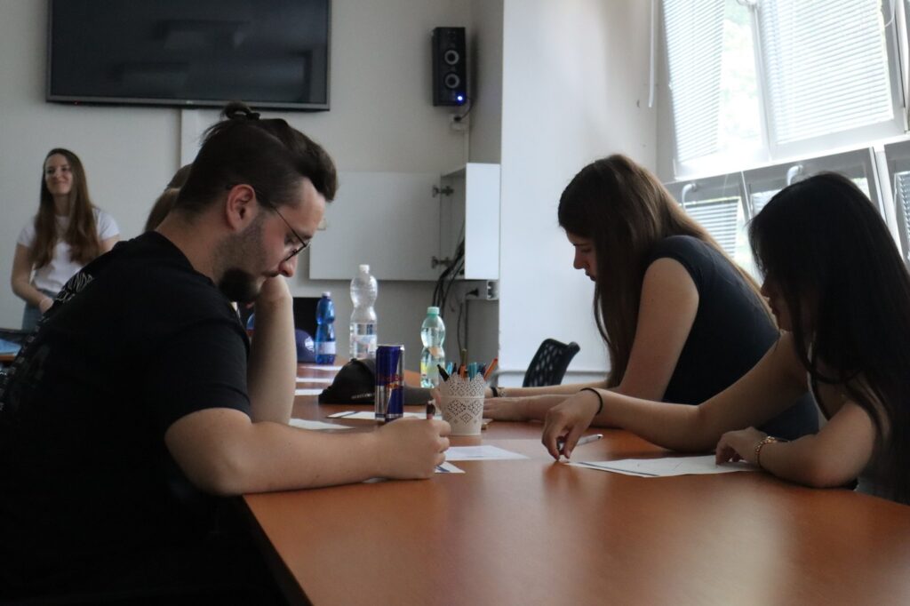 Workshop MUNI - Střední škola informatiky, poštovnictví a finančnictví Brno