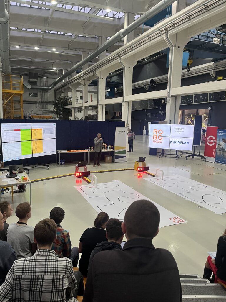 ROBO soutěž 2025 - Střední škola informatiky, poštovnictví a finančnictví Brno