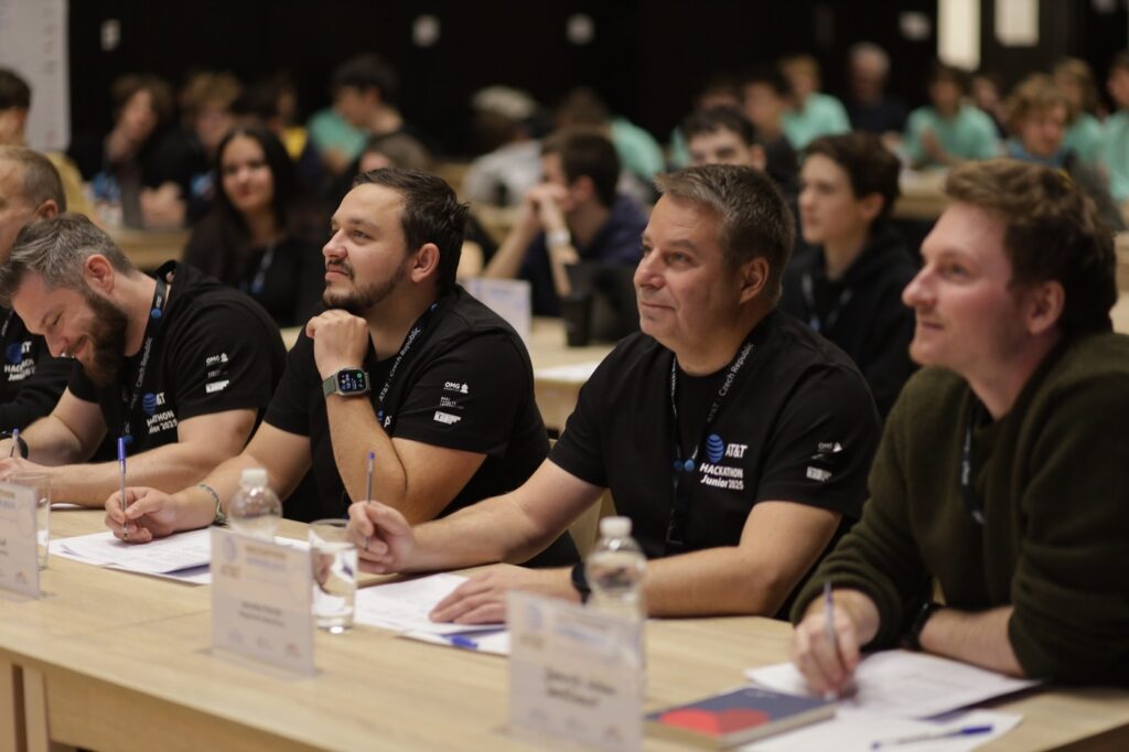 Hackathon Junior 2025 - Střední škola informatiky, poštovnictví a finančnictví Brno