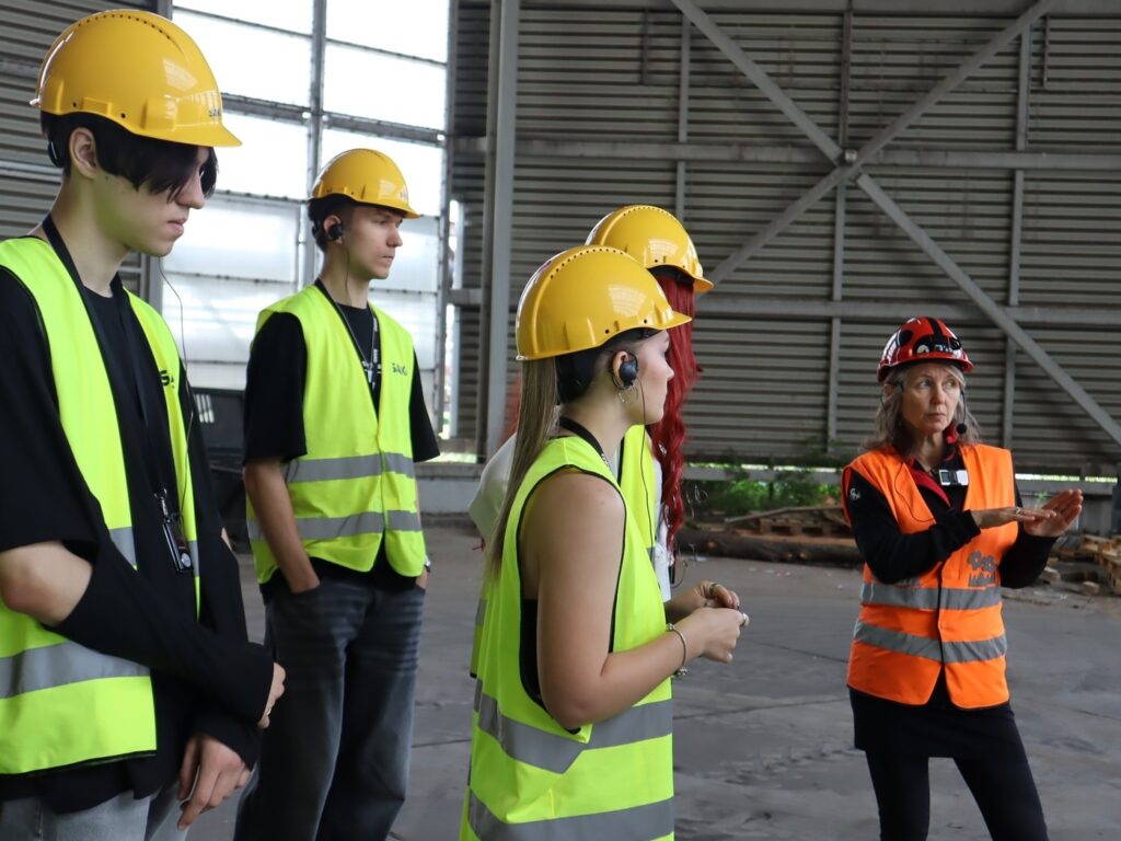 Návštěva spalovny Sako v Brně - Střední škola informatiky, poštovnictví a finančnictví Brno