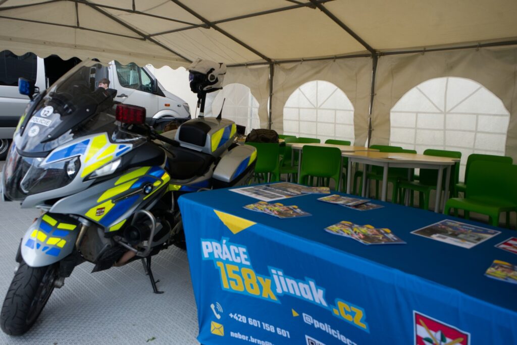 Job Fair - Střední škola informatiky, poštovnictví a finančnictví Brno