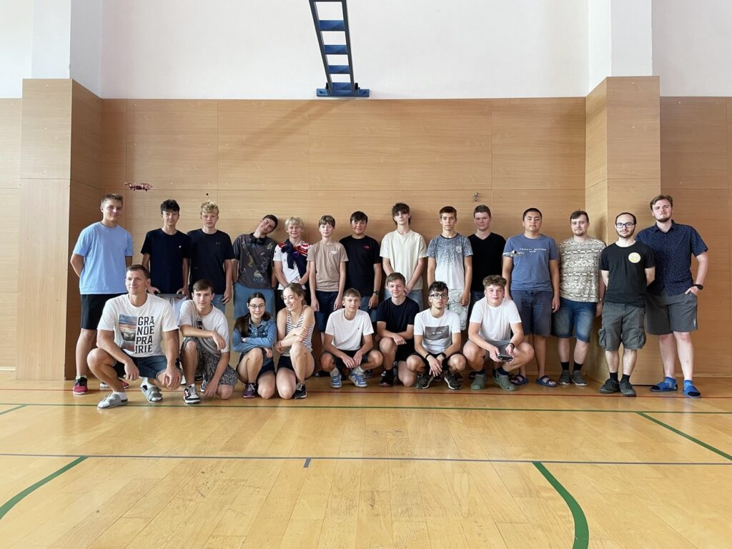 Svět dronů, VR a moderních technologií - Střední škola informatiky, poštovnictví a finančnictví Brno