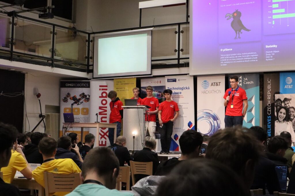 Hackathon Junior 2025 - Střední škola informatiky, poštovnictví a finančnictví Brno