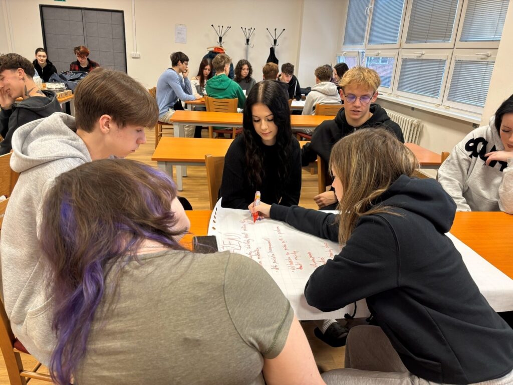 DOFE Week - Střední škola informatiky, poštovnictví a finančnictví Brno