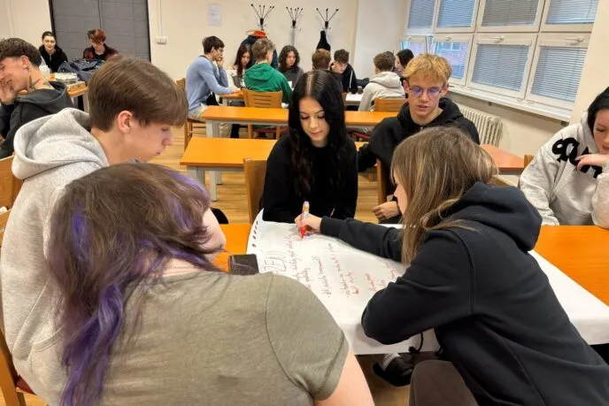 DOFE - Střední škola informatiky, poštovnictví a finančnictví Brno