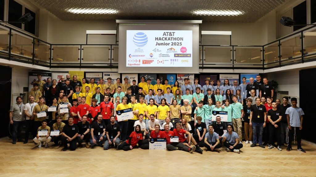 Hackathon Junior 2025 - Střední škola informatiky, poštovnictví a finančnictví Brno
