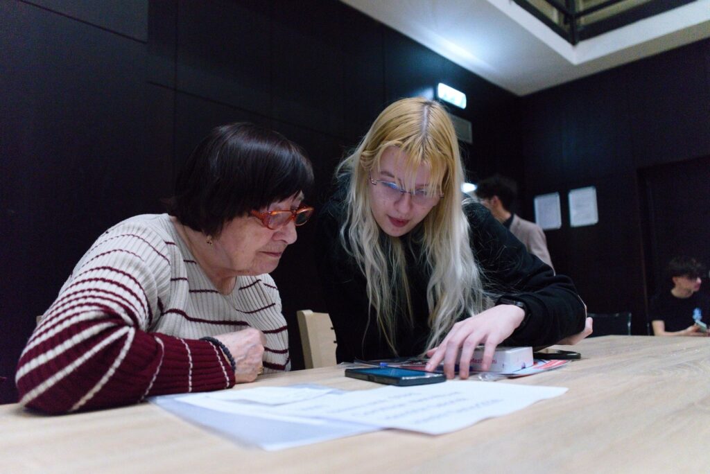 Jarní Den se seniory - Střední škola informatiky, poštovnictví a finančnictví Brno