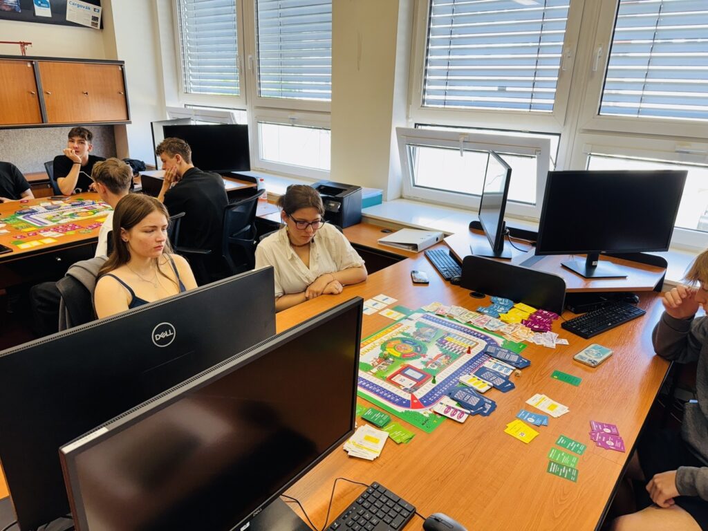 Finanční svoboda - Střední škola informatiky, poštovnictví a finančnictví Brno
