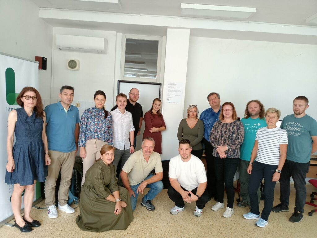 DIGINETWORK - Střední škola informatiky, poštovnictví a finančnictví Brno