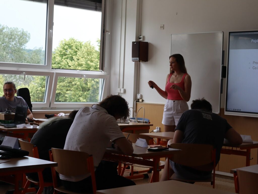 Odborná přednáška Podnikání - Střední škola informatiky, poštovnictví a finančnictví Brno